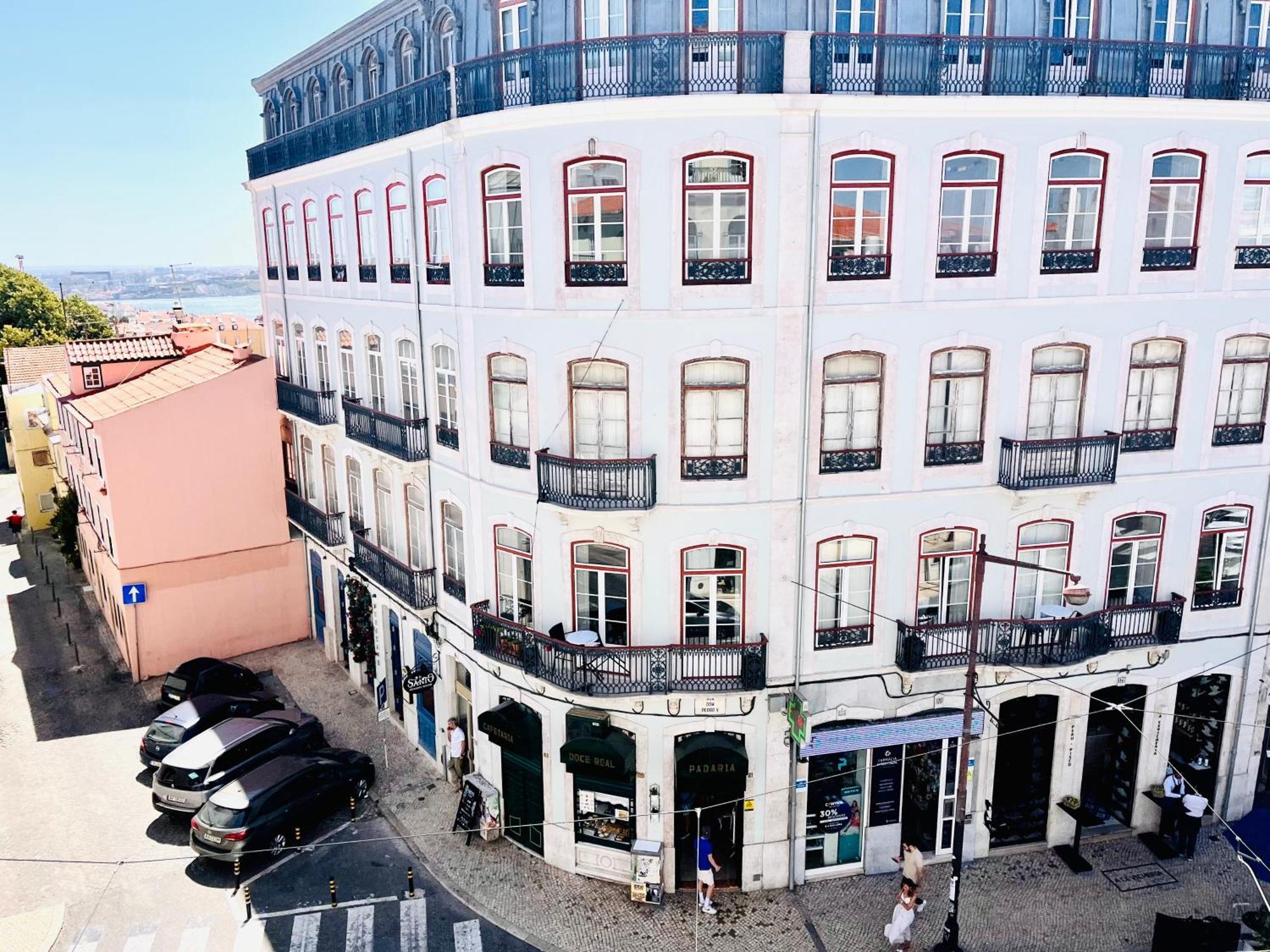 The Luxurious 3Bedroom Apartment In Principe Real - 3D リスボン エクステリア 写真